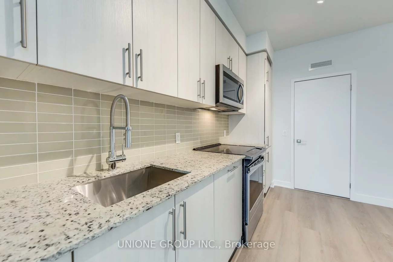 4055, Parkside Village, City Centre, Mississauga