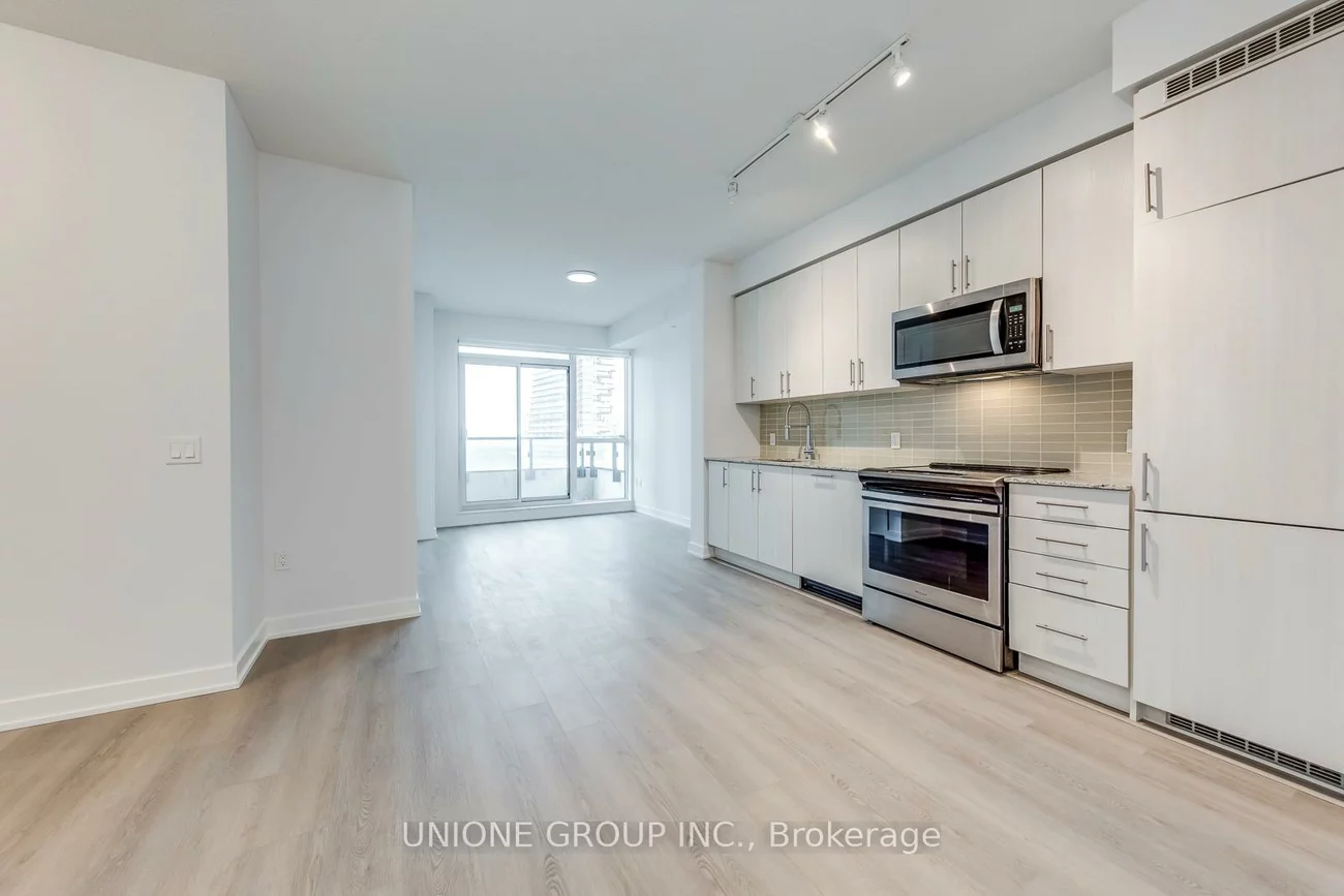 4055, Parkside Village, City Centre, Mississauga