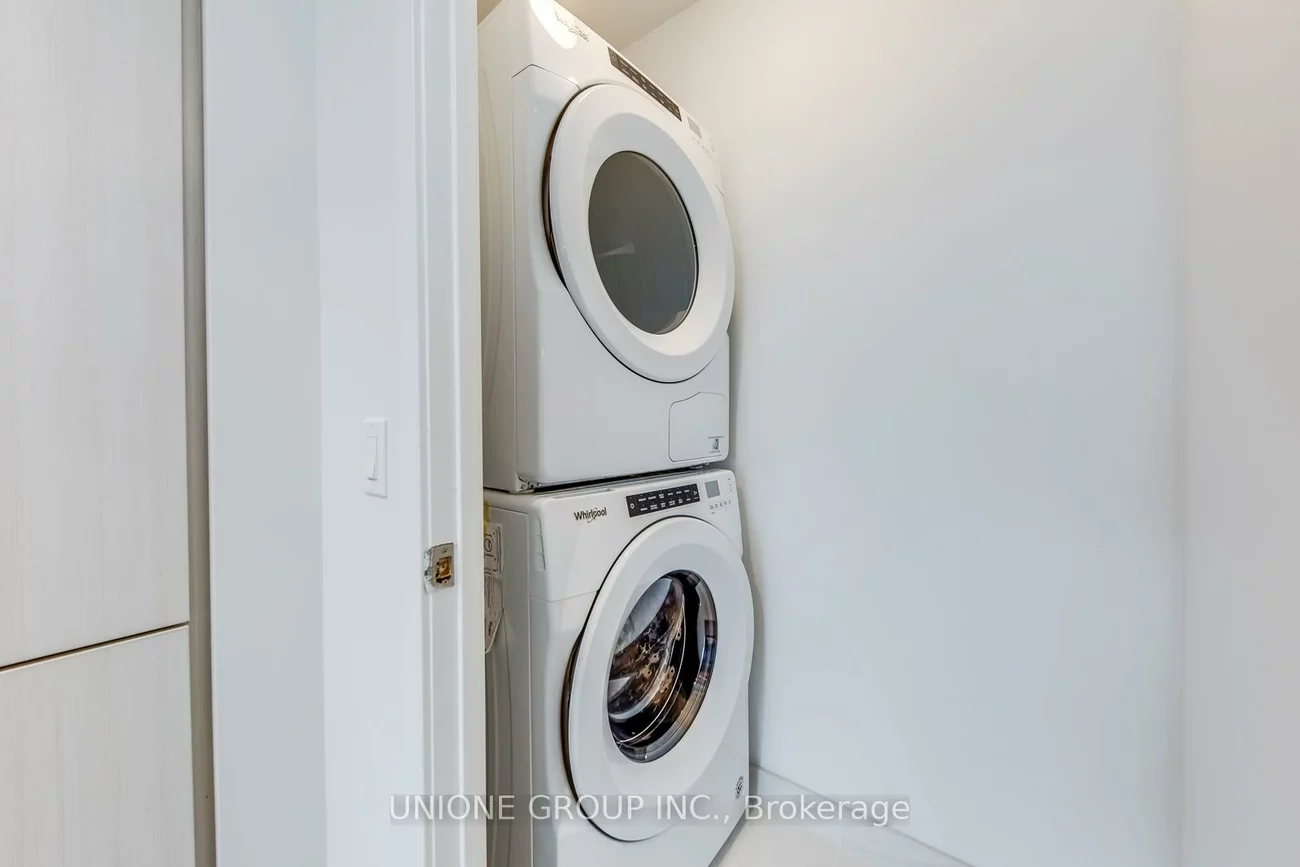 4055, Parkside Village, City Centre, Mississauga