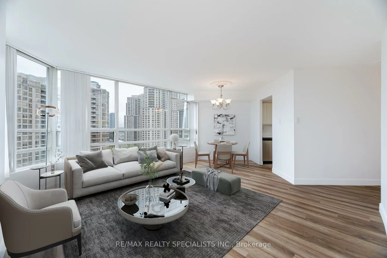 50, Kingsbridge Gdn, Hurontario, Mississauga