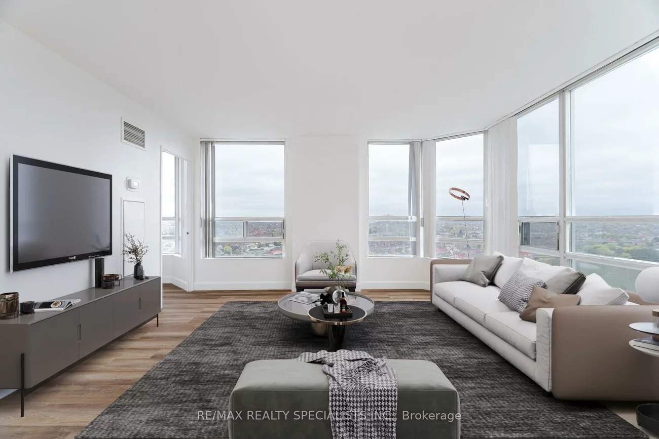 50, Kingsbridge Gdn, Hurontario, Mississauga