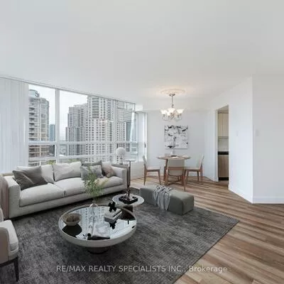50, Kingsbridge Gdn, Hurontario, Mississauga