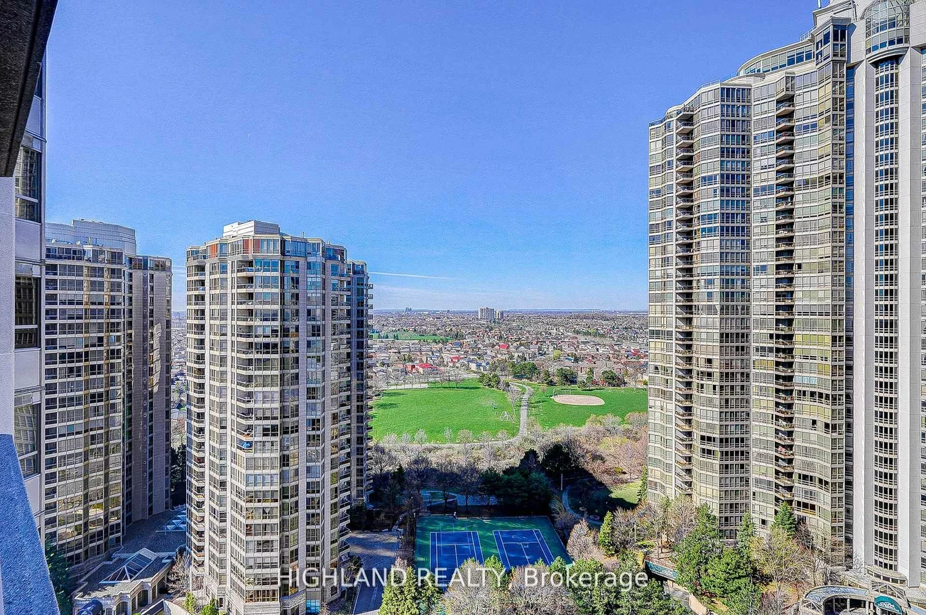 25, Kingsbridge Garden, Hurontario, Mississauga