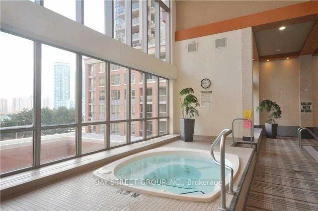 4080, Living Arts, City Centre, Mississauga