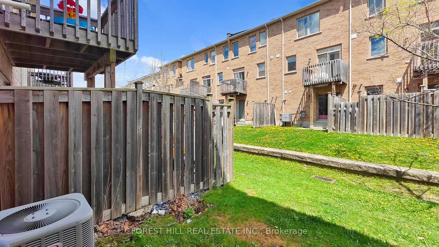 7203, Triumph, Lisgar, Mississauga
