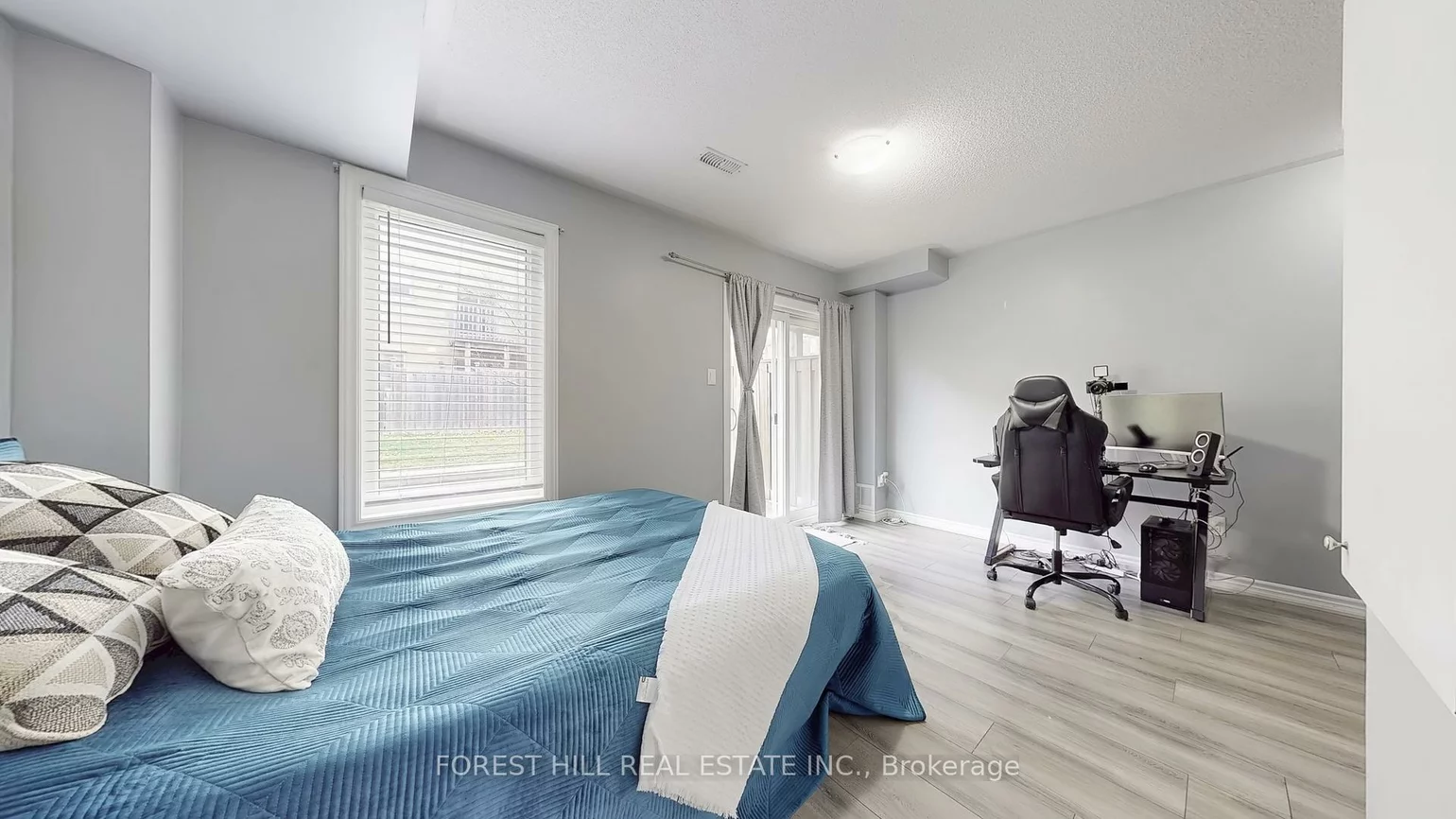 7203, Triumph, Lisgar, Mississauga