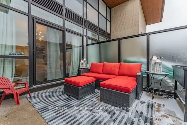 1575, Lakeshore, Clarkson, Mississauga