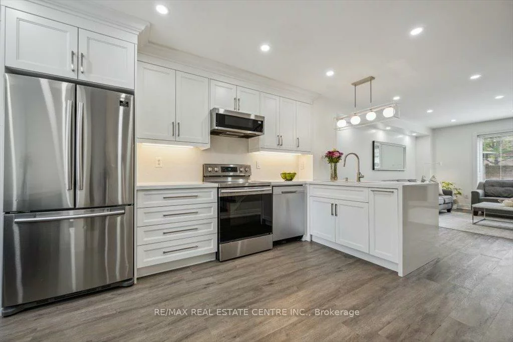 5940, Glen Erin, Central Erin Mills, Mississauga