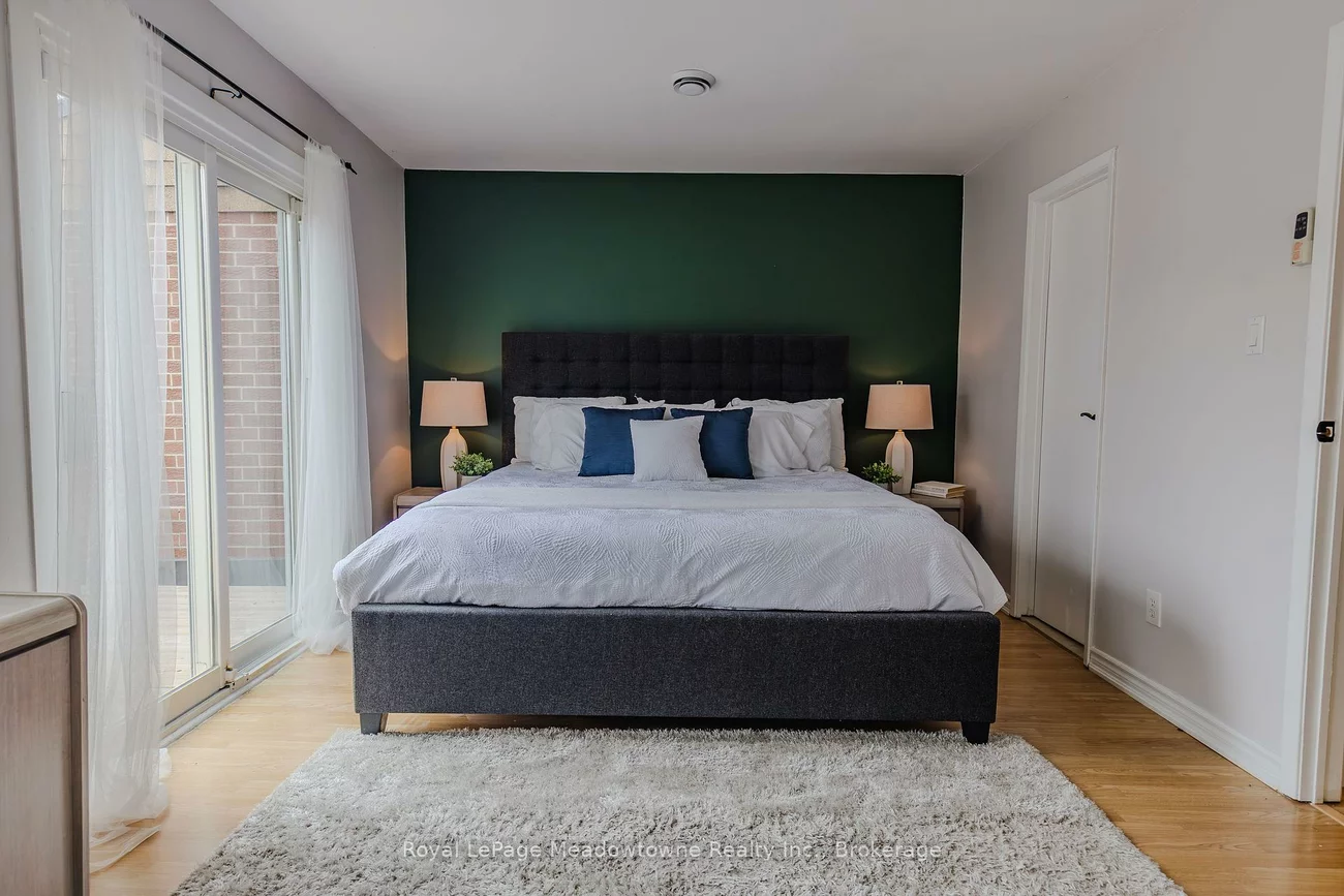 6240, Montevideo, Meadowvale, Mississauga