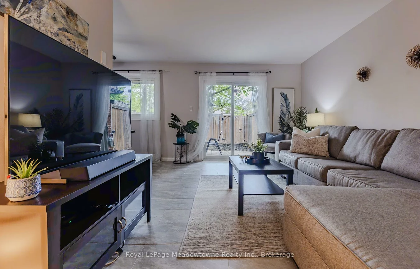 6240, Montevideo, Meadowvale, Mississauga