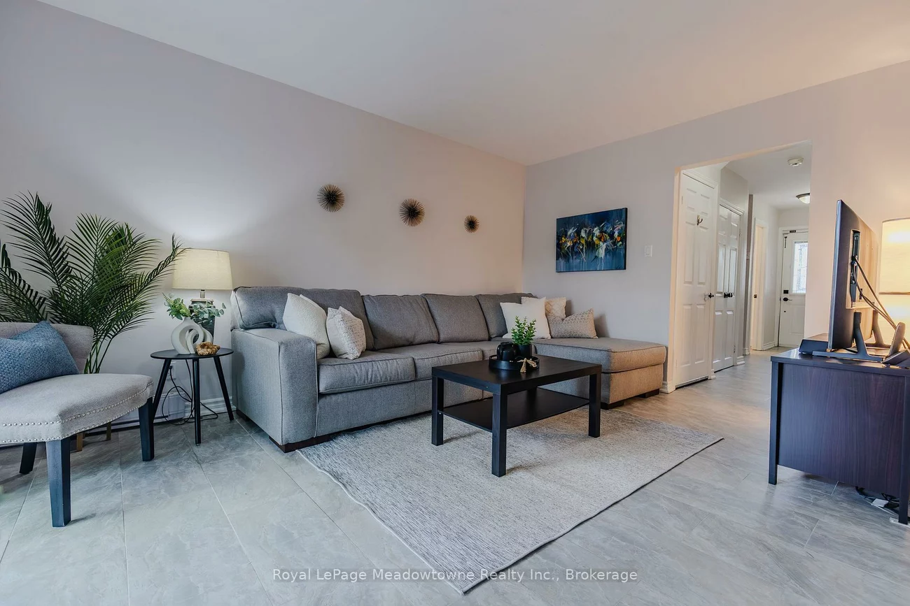 6240, Montevideo, Meadowvale, Mississauga