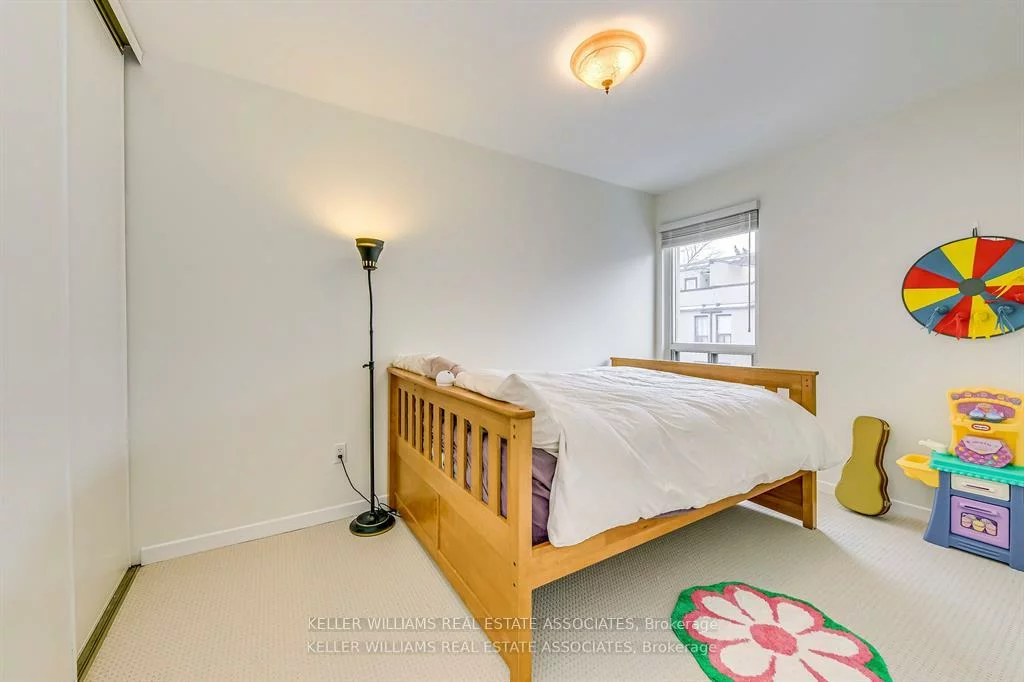 24, Reid, Streetsville, Mississauga