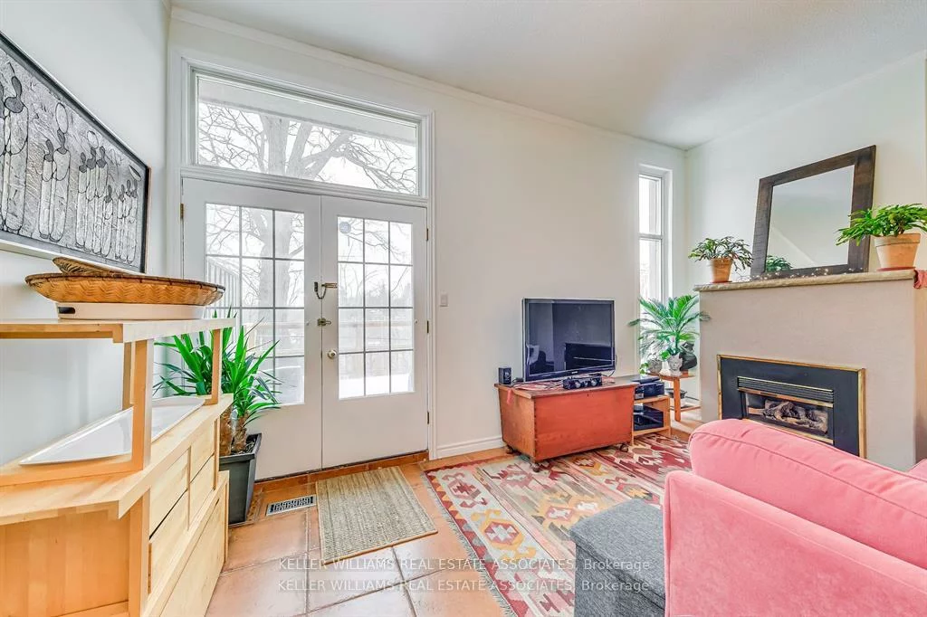 24, Reid, Streetsville, Mississauga