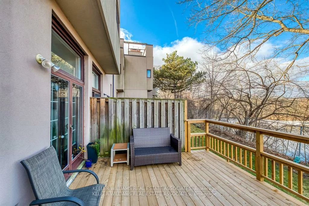 24, Reid, Streetsville, Mississauga