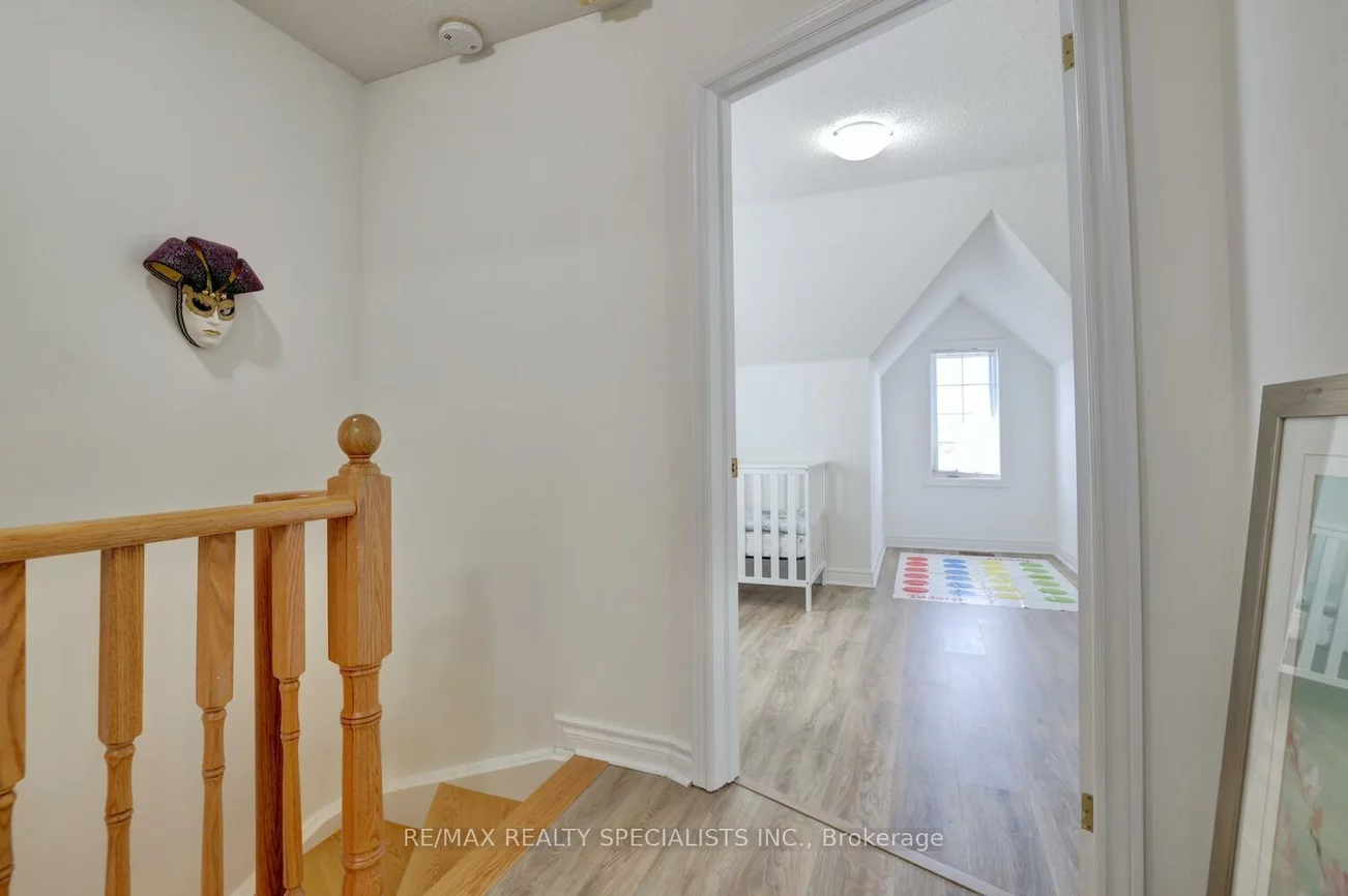 1128, Dundas, Erindale, Mississauga