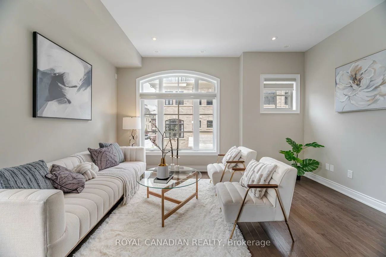 50, Lunar, Streetsville, Mississauga