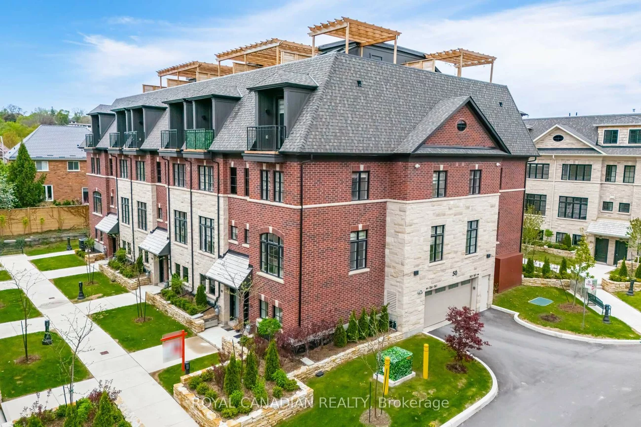 50, Lunar, Streetsville, Mississauga