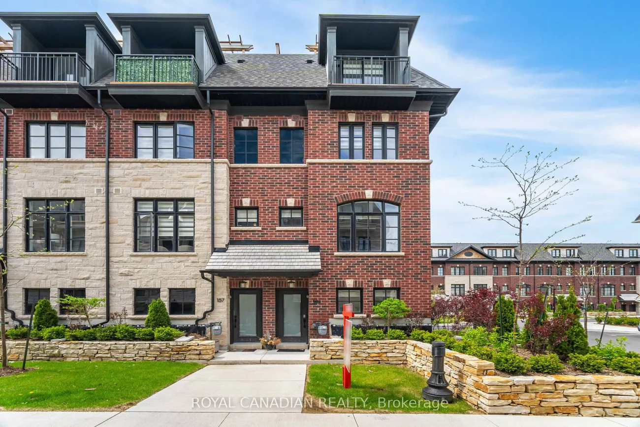 50, Lunar, Streetsville, Mississauga