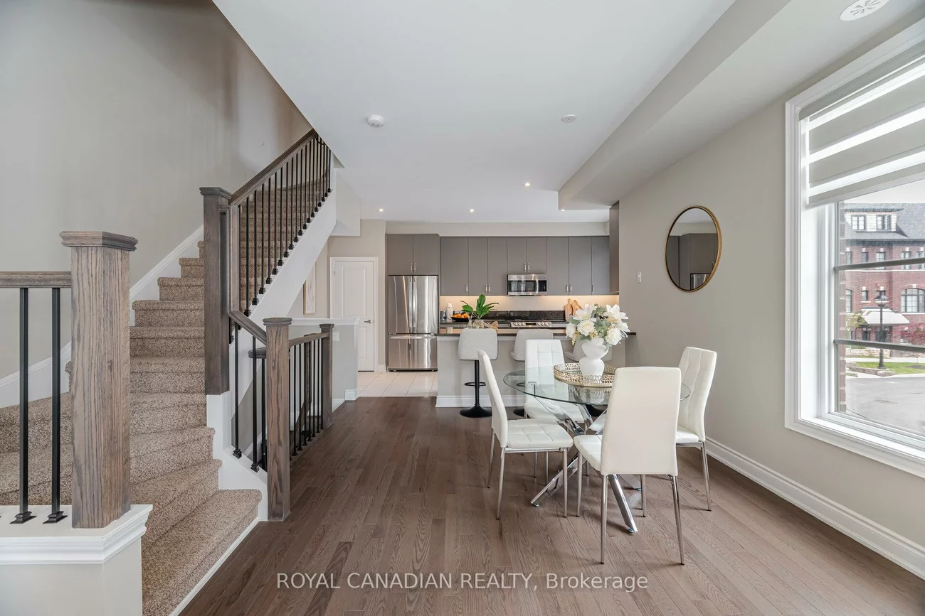 50, Lunar, Streetsville, Mississauga