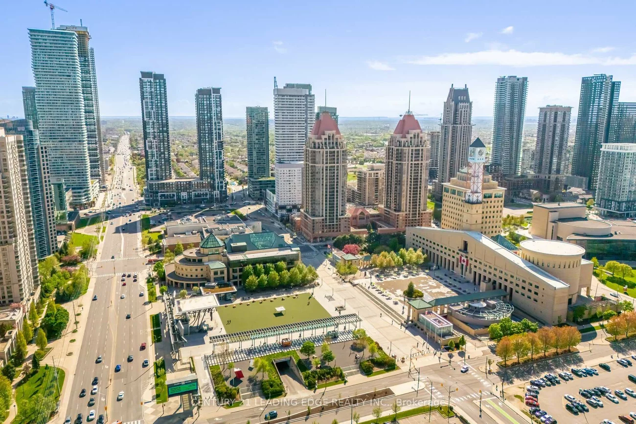 223, Webb, City Centre, Mississauga