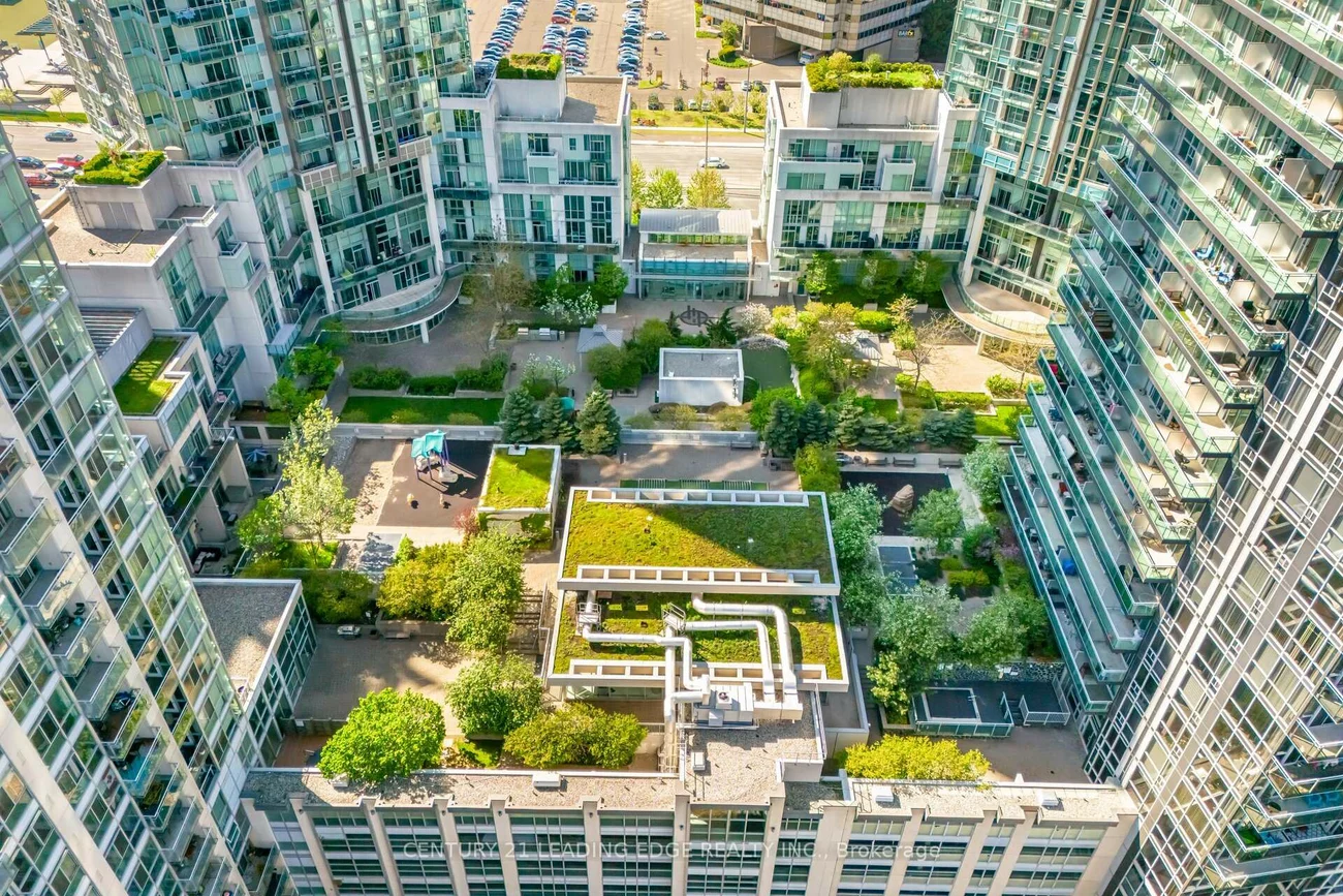 223, Webb, City Centre, Mississauga