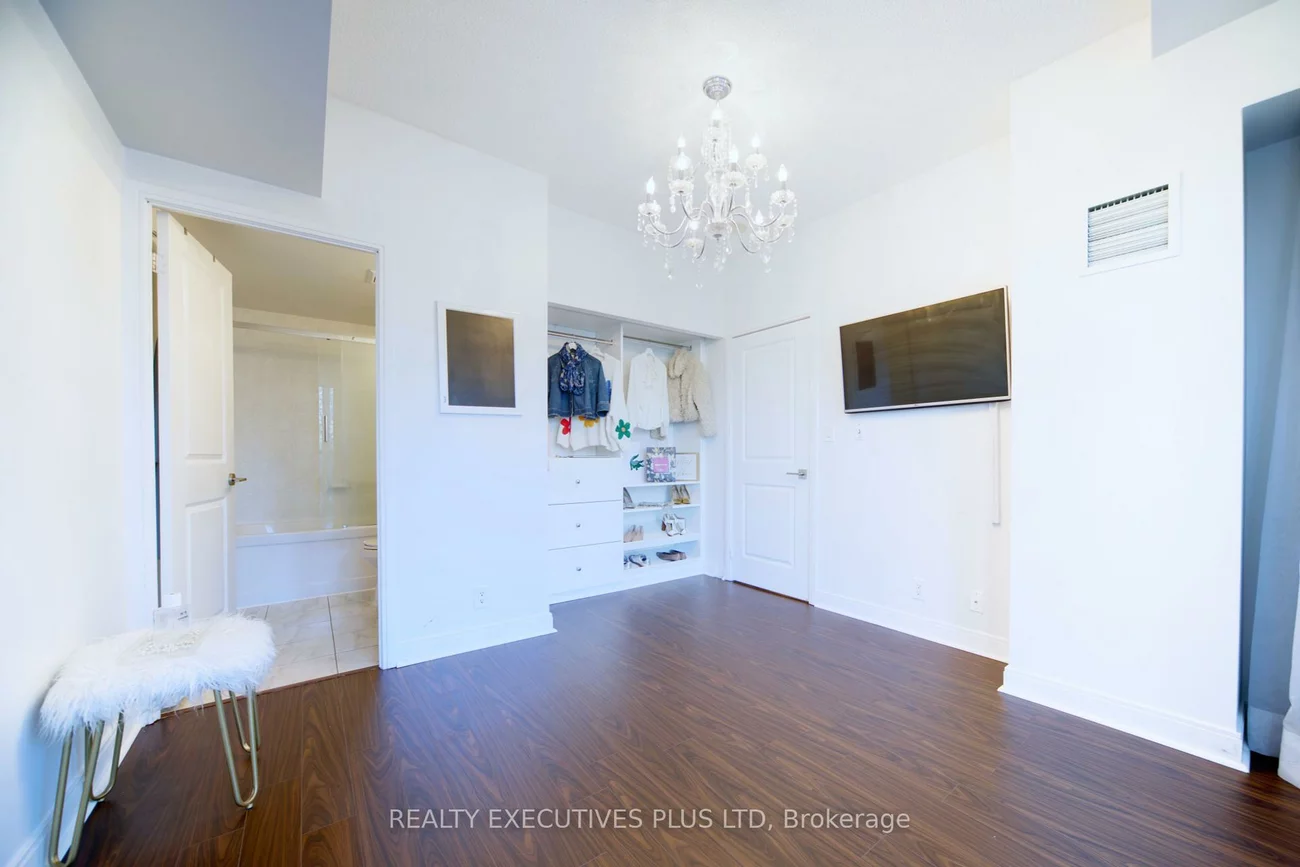 60, Absolute, City Centre, Mississauga