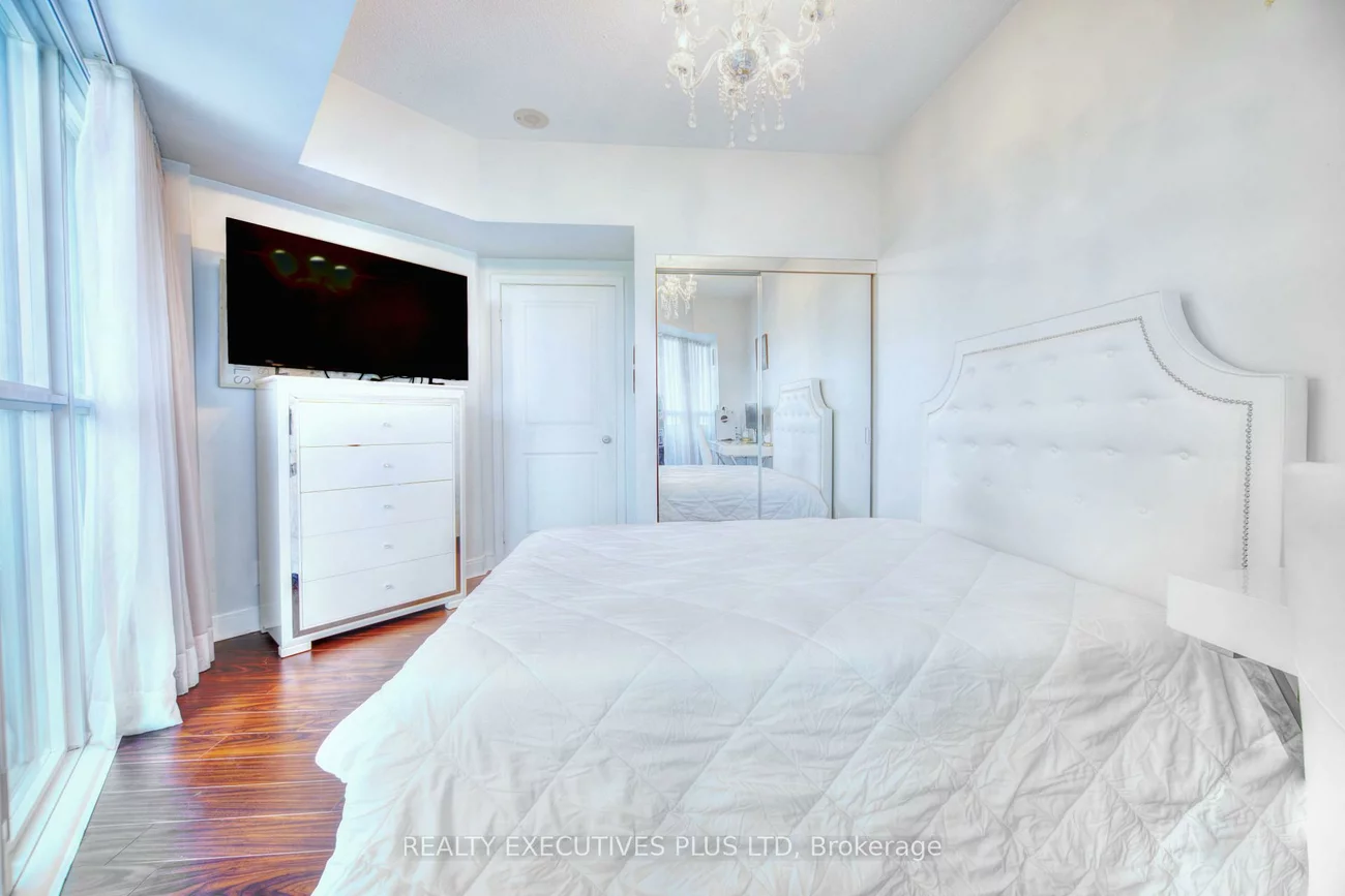 60, Absolute, City Centre, Mississauga