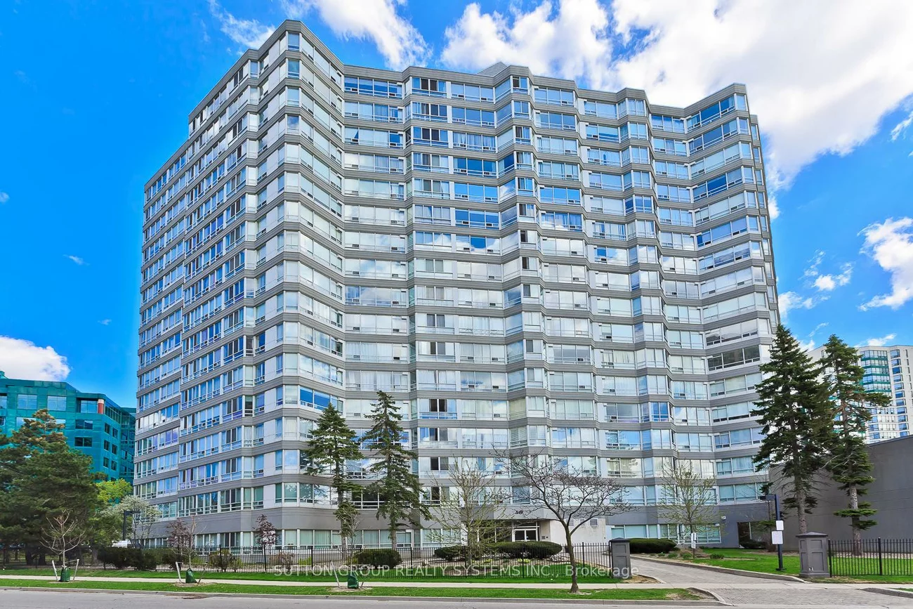 50, Kingsbridge Garden, Hurontario, Mississauga