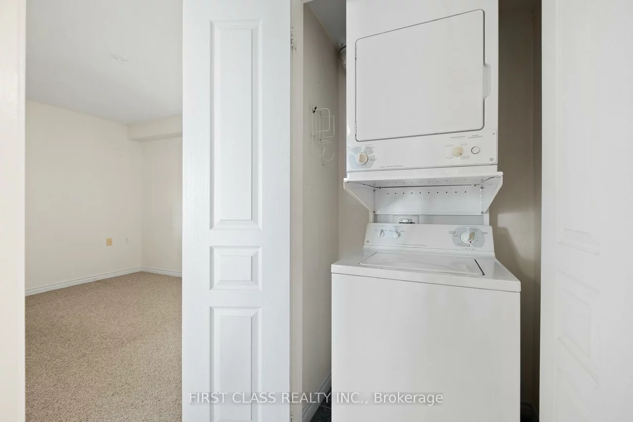 200, Burnhamthorpe, Mississauga Valleys, Mississauga