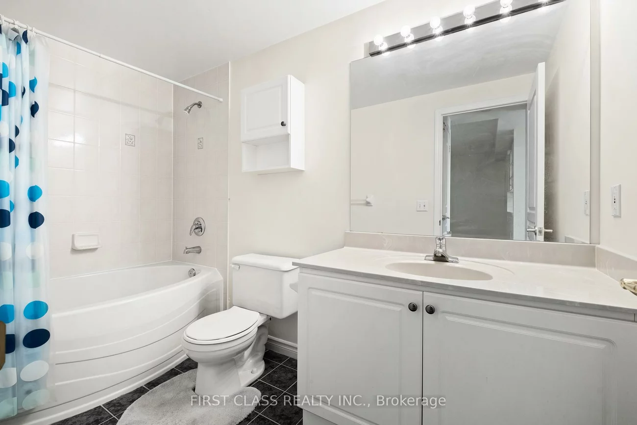 200, Burnhamthorpe, Mississauga Valleys, Mississauga