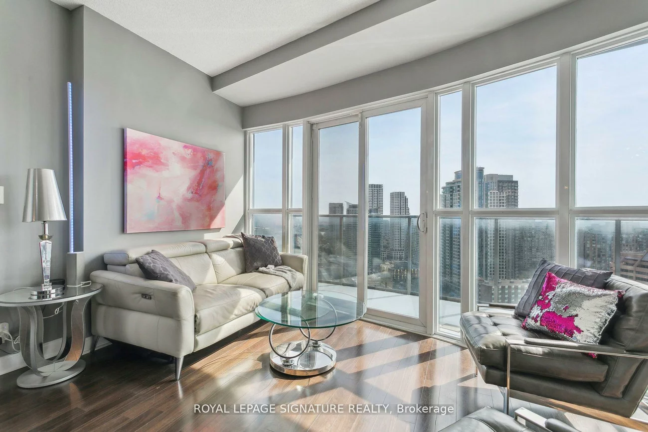 60, Absolute, City Centre, Mississauga