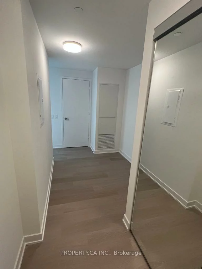 3883, Quartz, City Centre, Mississauga