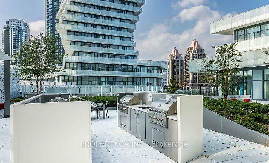 3883, Quartz, City Centre, Mississauga