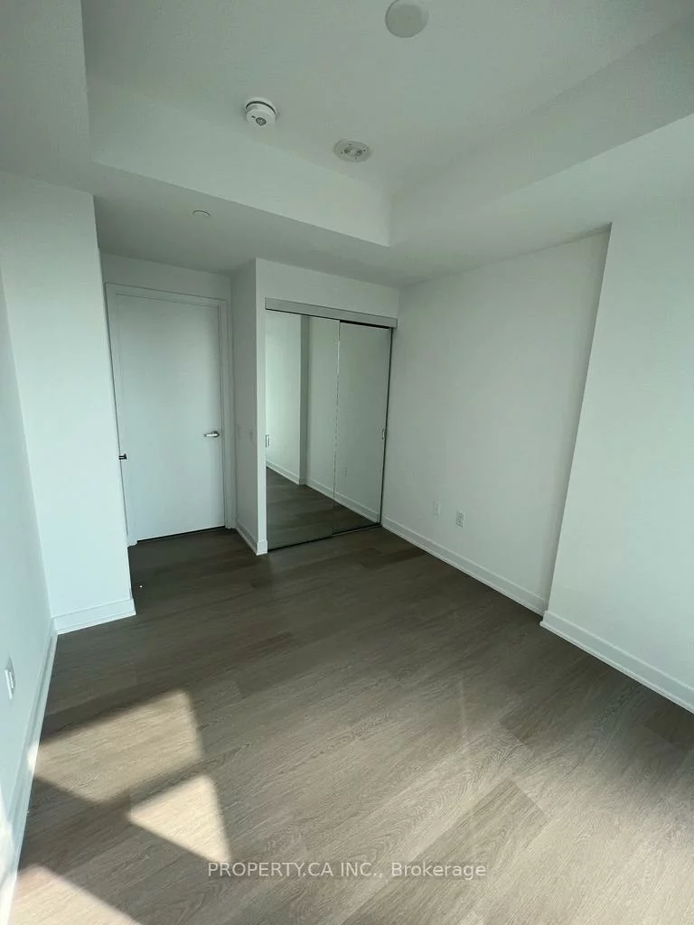 3883, Quartz, City Centre, Mississauga