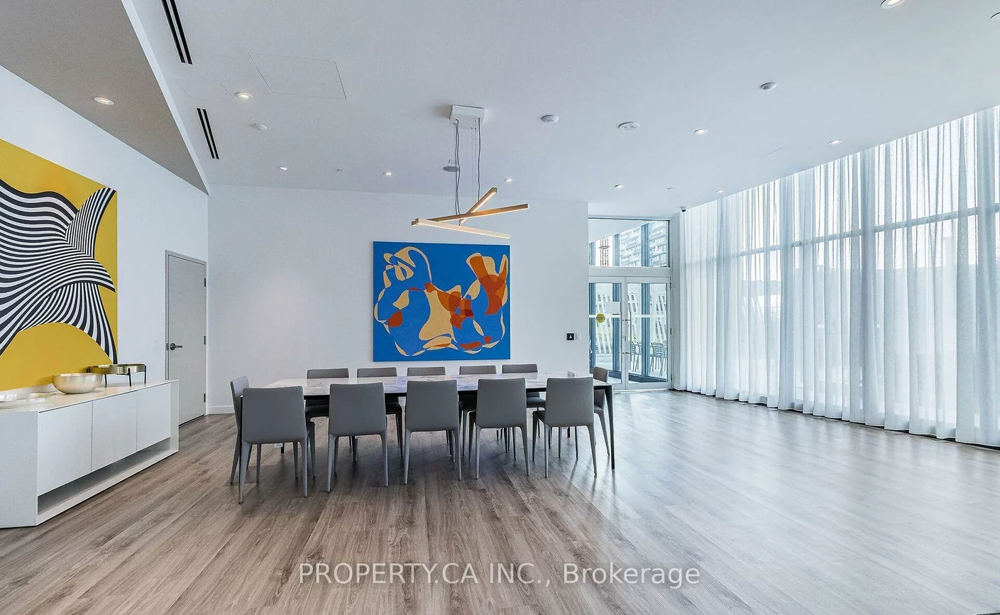 3883, Quartz, City Centre, Mississauga