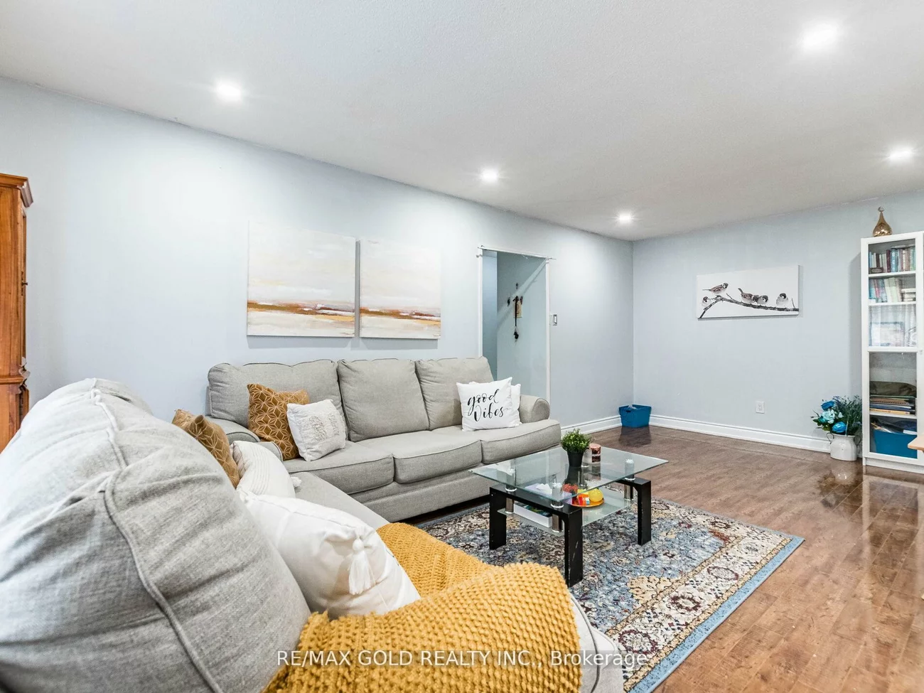 3555, Derry, Malton, Mississauga