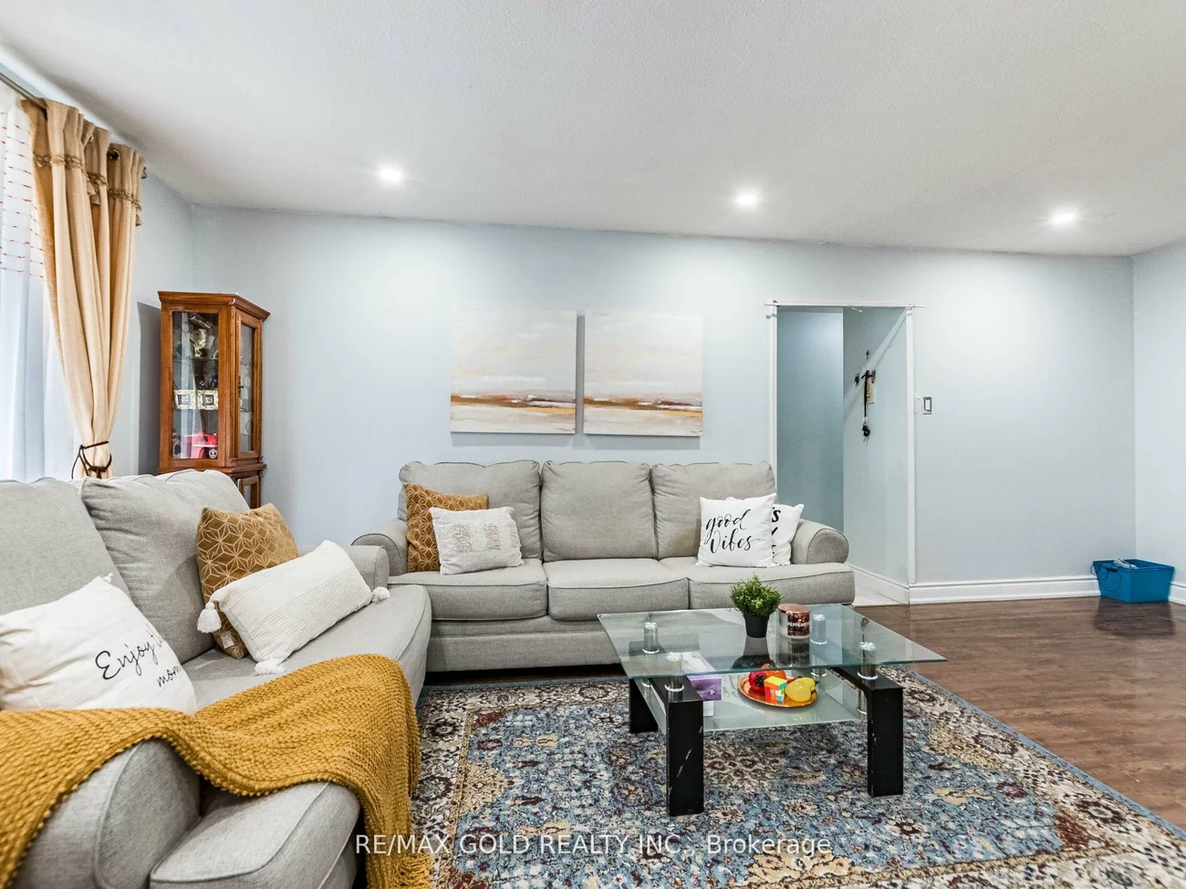 3555, Derry, Malton, Mississauga