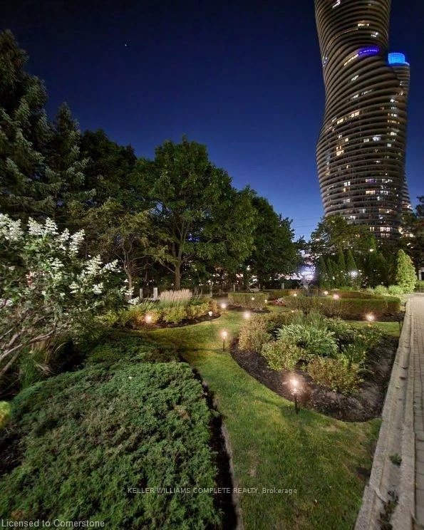 3650, Kaneff, Mississauga Valleys, Mississauga