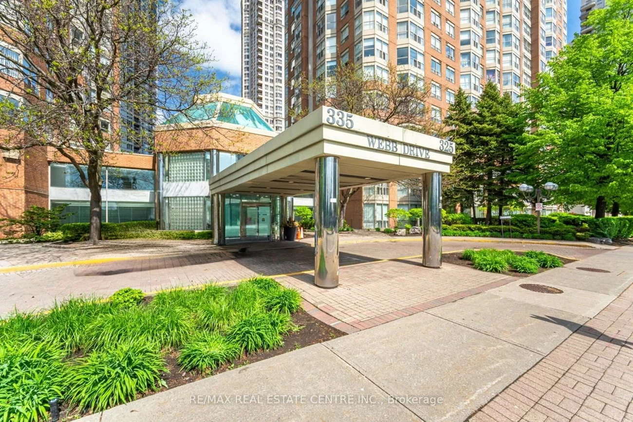 335, Webb, City Centre, Mississauga