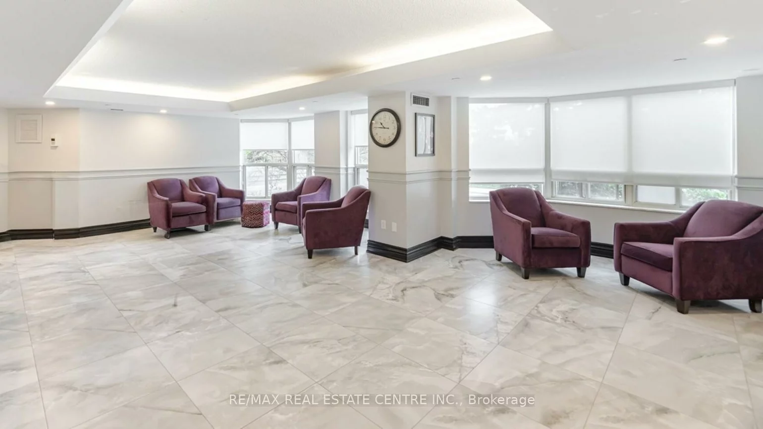 335, Webb, City Centre, Mississauga