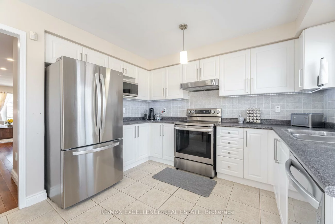 4950, Albina, Hurontario, Mississauga