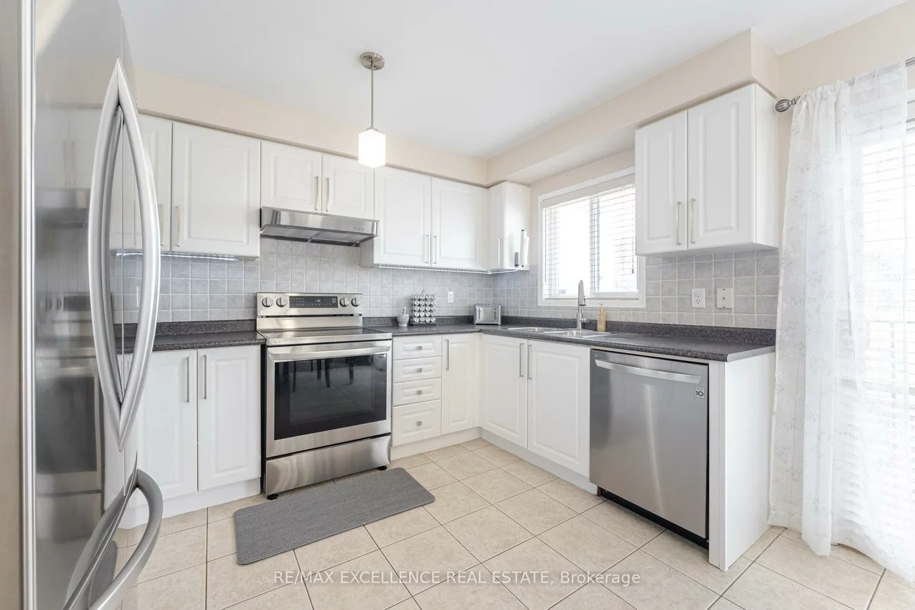 4950, Albina, Hurontario, Mississauga