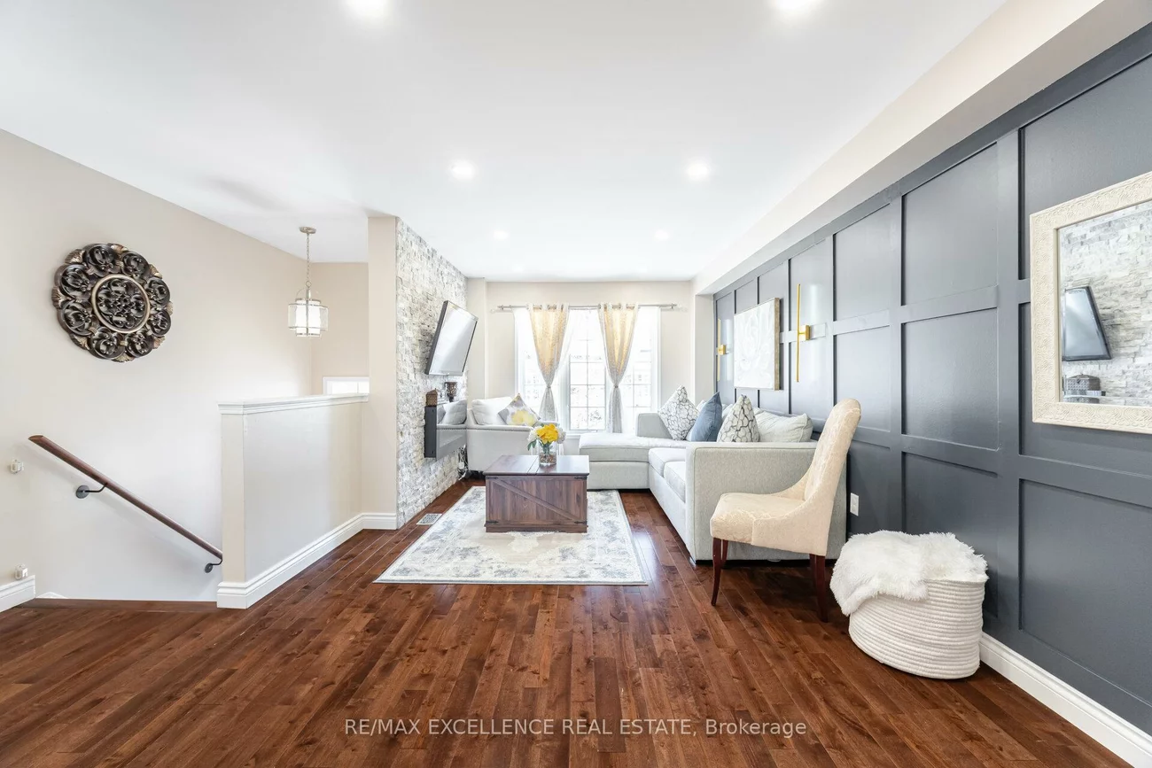 4950, Albina, Hurontario, Mississauga