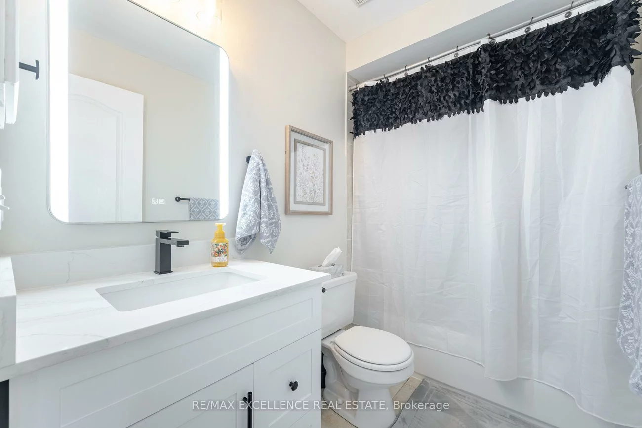 4950, Albina, Hurontario, Mississauga