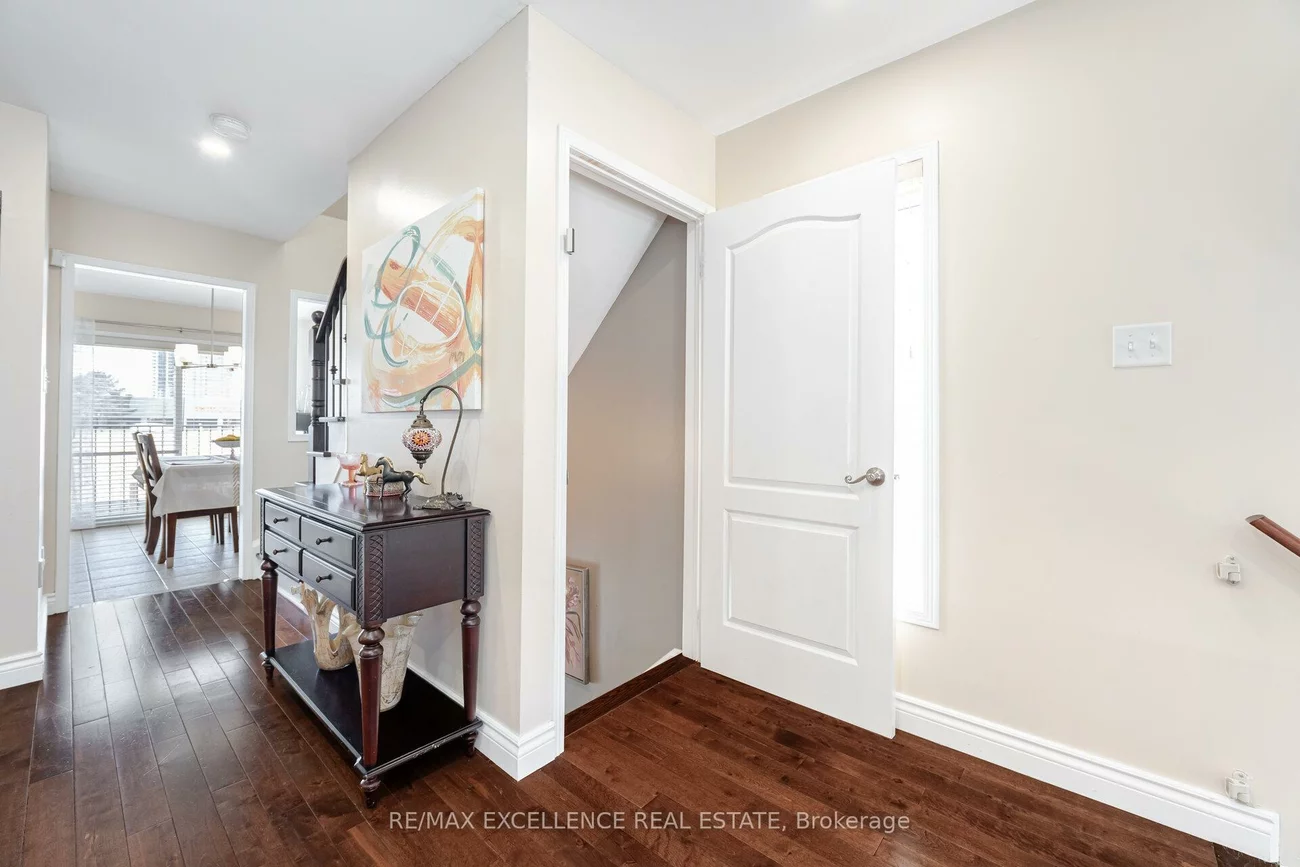 4950, Albina, Hurontario, Mississauga