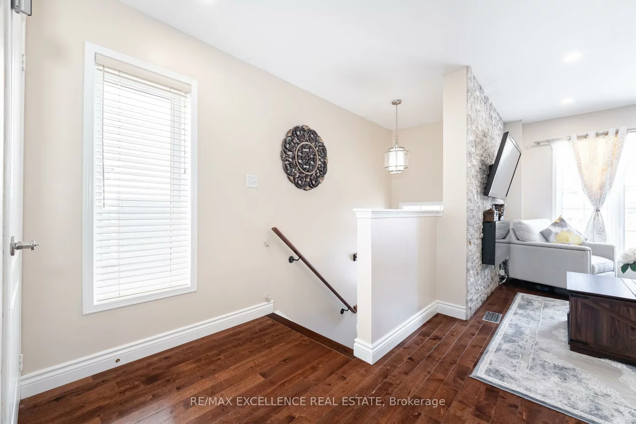 4950, Albina, Hurontario, Mississauga