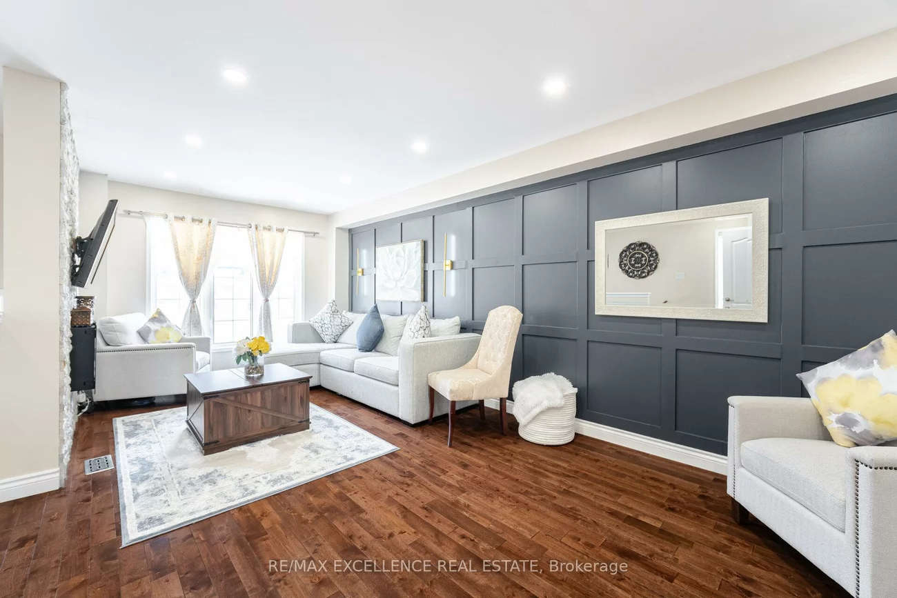 4950, Albina, Hurontario, Mississauga