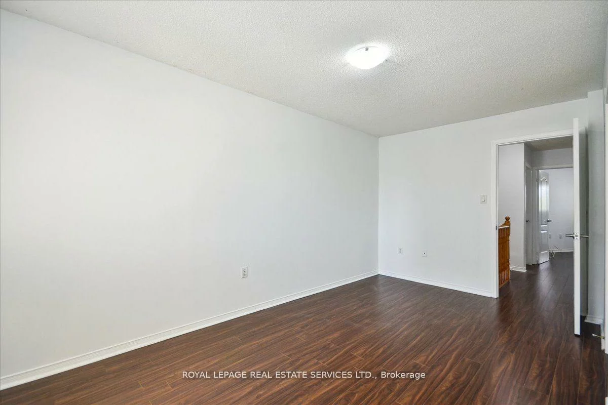 3302, Pinto, Cooksville, Mississauga