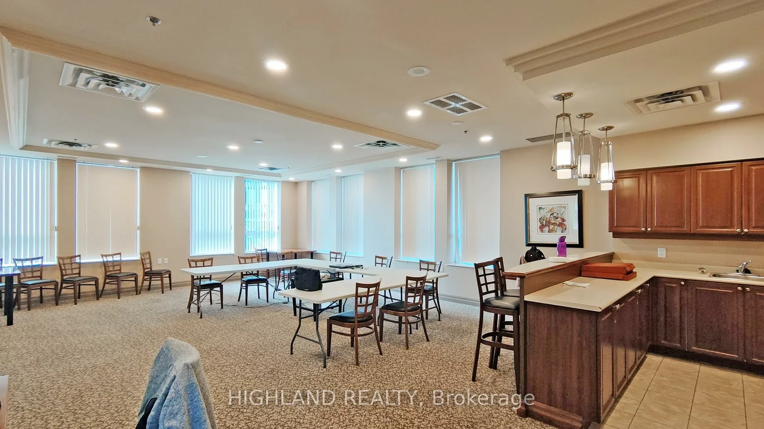 4879, Kimbermount, Central Erin Mills, Mississauga
