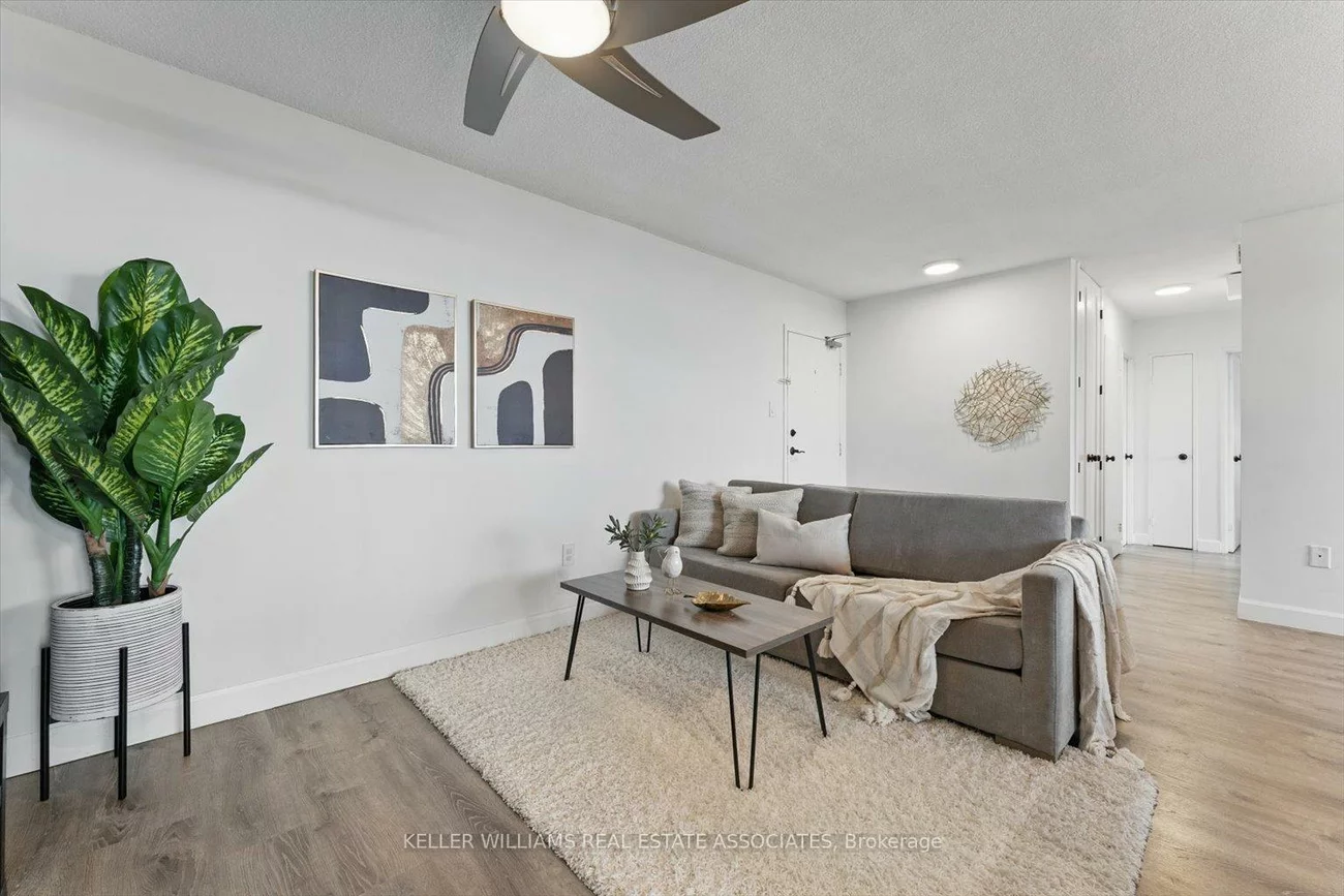 966, Inverhouse, Clarkson, Mississauga